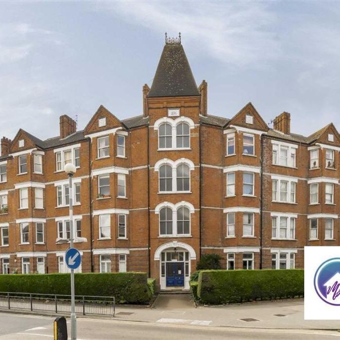 3 Bedroom Flat To Rent - Photo 2