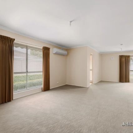 2 Bed, 1 Bath - Photo 1