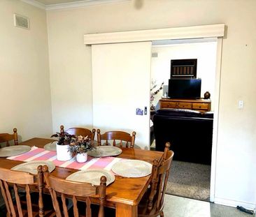 Brooklyn Park - Photo 1