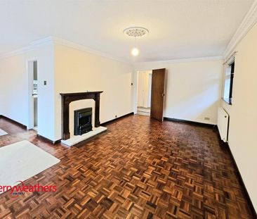 2 bed detached bungalow to rent in Nightingale Lodge, Sheffield Roa... - Photo 2