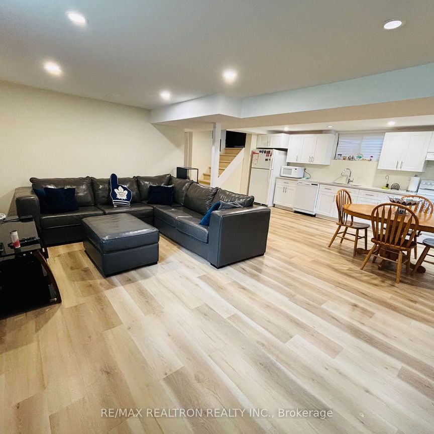 For Lease - 771 Cedarvale Drive Unit# Basement, Innisfil, Ontario - Photo 1