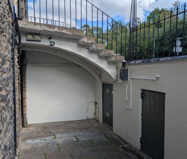 1 bedroom studio apartment to rent - Photo 3