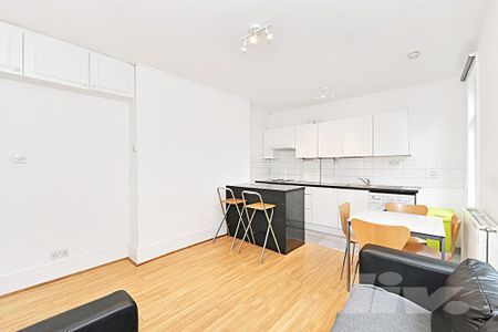 3 bedroom apartment to rent - Photo 2