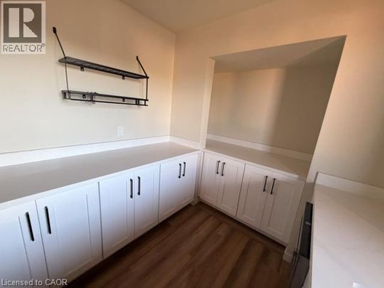 92 ALFRED Street Unit# 4, Brantford, Ontario, N3S5G2 - Photo 1