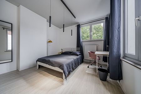 Room at Boulevard Solvay 19 - Photo 2