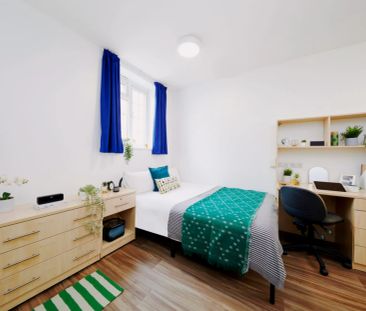 Standard Studio - Photo 5