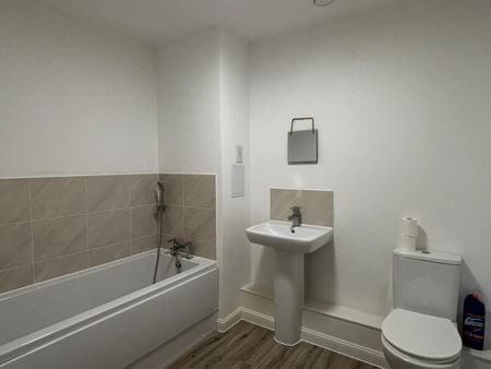 2 bedroom flat to rent - Photo 4