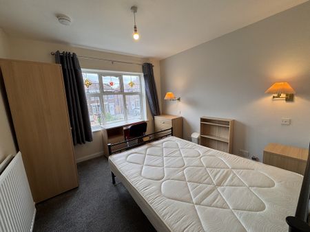 Temple Avenue, Tang Hall - P1515 - Photo 4