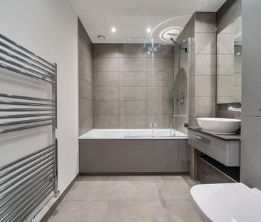 3 bedroom apartment to rent - Photo 6