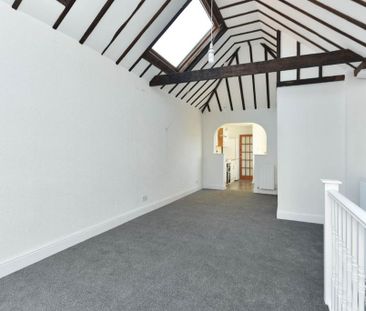 1 bedroom semi-detached house to rent - Photo 2