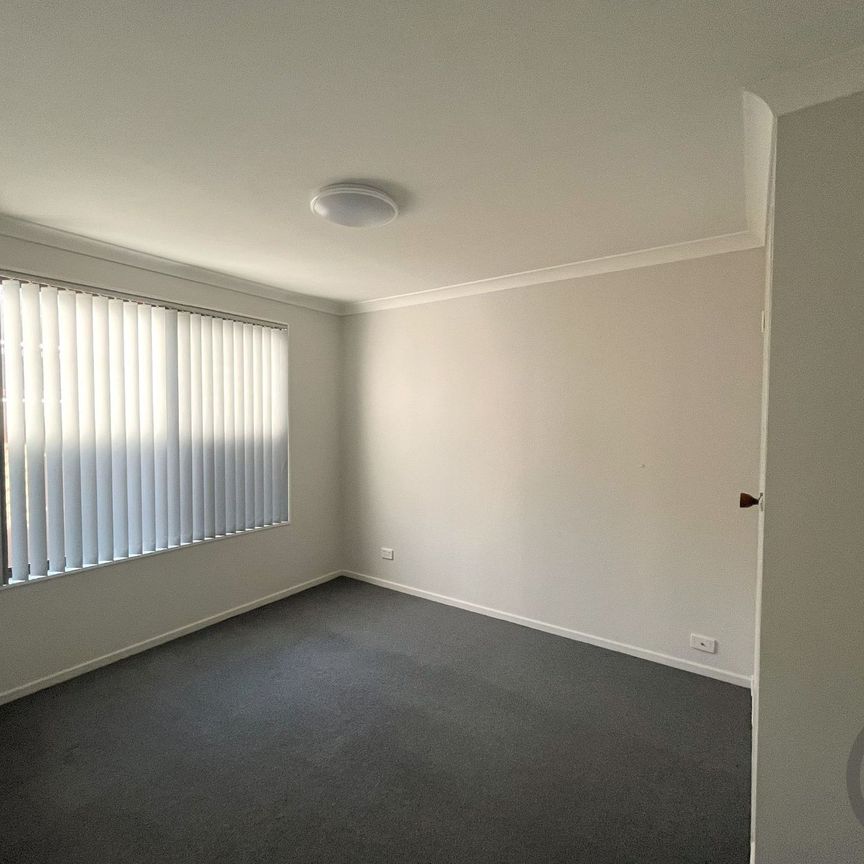 Location & Low Maintenance Living - Photo 1