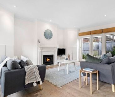 5A Barnett Street, Hampton VIC 3188 - House For Rent | Domain - Photo 2