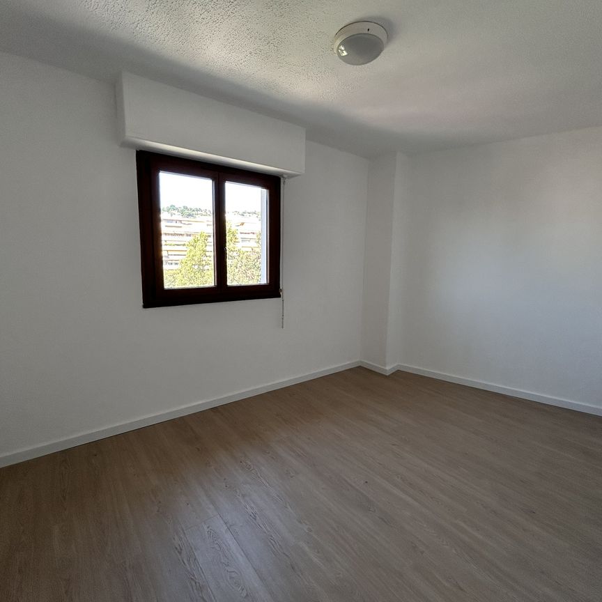 Location Appartement 2 pièces 42m² NICE 06000 - Photo 1
