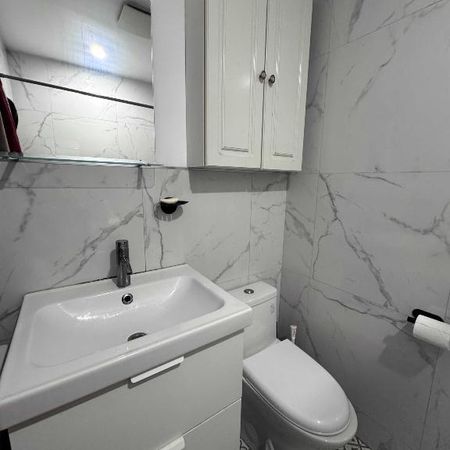 Grand 5 1/2 à louer à Aujou - Photo 4