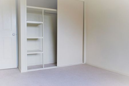 3 BED VILLA IDEALLY SITUATED OFF DAW ROAD RUNCORN - Photos Taken in A Similar Property - Photo 3