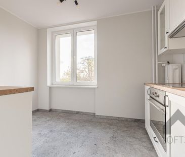 Przestronna kawalerka z balkonem w budynku z windą na osiedlu Stały... - Zdjęcie 6