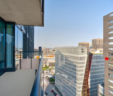 360 President Kennedy, Montréal, QC - Photo 3