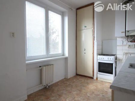 PRONÁJEM BYTU 2+1 S BALKÓNEM V KUŘIMI - Photo 4