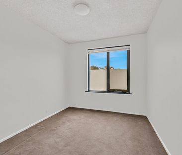 WALK TO THE BEACH & FRANKSTON CENTRAL - Photo 6