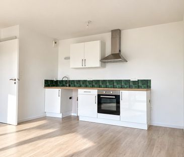 Location Appartement 2 pièces 46m² PLESCOP 56890 - Photo 4
