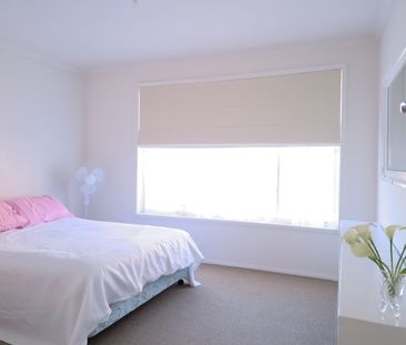 1/6 Stratton Avenue Lenah Valley TAS 7008 Australia - Photo 2