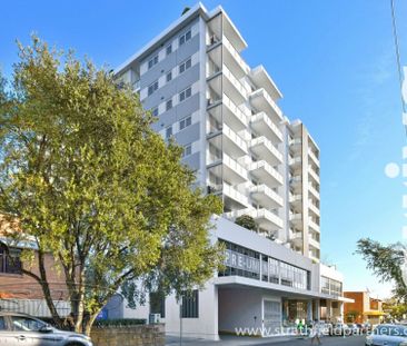 Arriva Strathfield | Huge Luxury 2 Bedroom Apartment - Photo 3