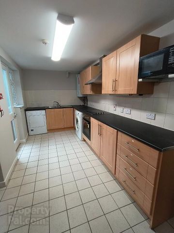 Double Room For Rent, Ridgeway Street, BT95FB, Belfast - Photo 3