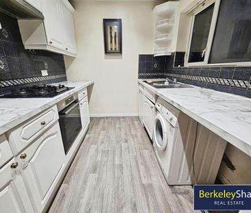 3 bedroom semi-detached house to rent - Photo 6