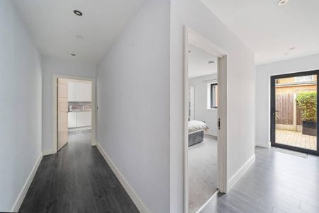 2 bedroom maisonette to rent - Photo 5