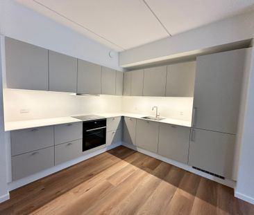 Delevenlig 3-værelses lejlighed i Nørresundby med altan - Foto 5