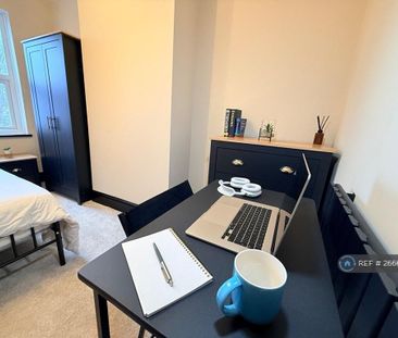 1 bedroom in a house share to rent - Photo 3