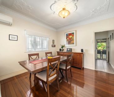 71 Dobson Street, Ascot. - Photo 1