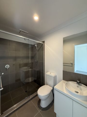 For private inspections please email catie@sweeneyea.com.au. - Photo 5