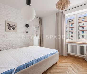 Klimatyczne mieszkanie po remoncie na Pradze - Photo 5