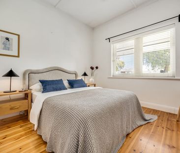 Modern Comfort, Easy Living - Photo 6