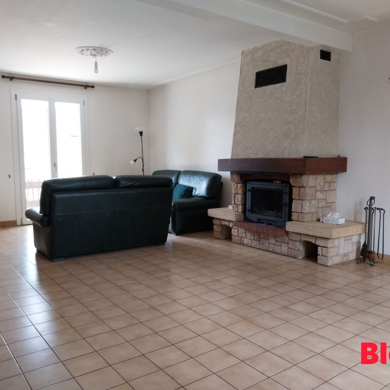 Location Maison 6 pièces 120m² THORIGNE FOUILLARD 35235 - Photo 1
