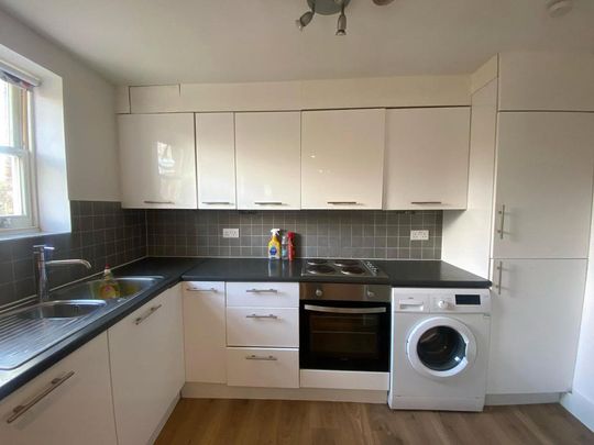 2 bedroom apartment to rent - Photo 1