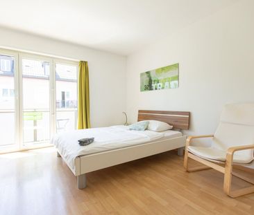 Möbliertes 1-Zimmer-Apartment mit Balkon - Innenstadt Zürich - Foto 2