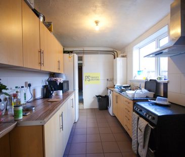 58 Tiverton Road - Photo 6