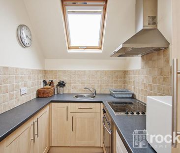 1 bedroom apartment to rent - Photo 2