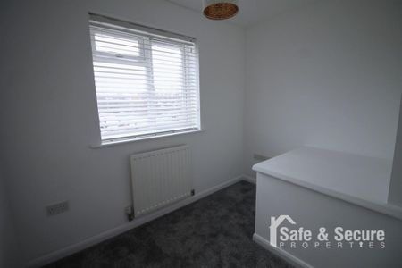 Sunningdale Road Springwell - Photo 5