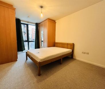 2 bedroom apartment to rent - Photo 4