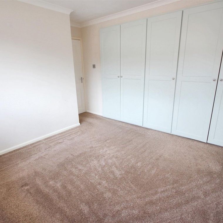 4 Bedroom House - Semi-Detached To Let - Photo 1