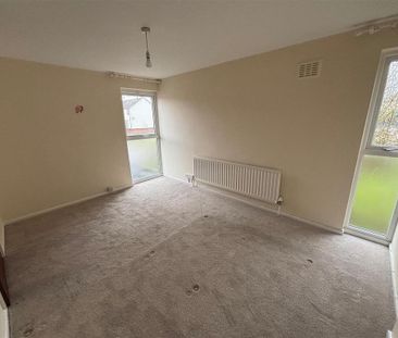 4 bedroom detached house to rent - Photo 5