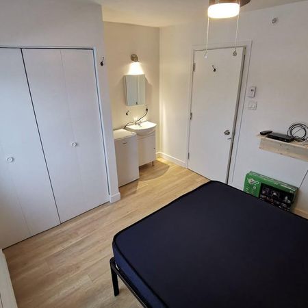 CHAMBRE À LOUER - Photo 4