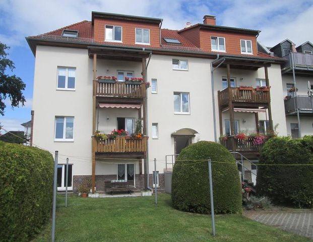 2-Raum-Wohnung in Bad Lausick nahe Bahnhof mit Balkon zu vermiete - Photo 1