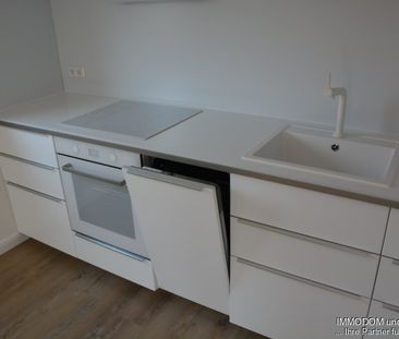 Sehr gepflegte 2,5-Zimmer-Dachwohnung mit BALKON und hochwertiger E... - Photo 5