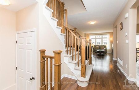 For Lease - 296 Losino Crescent, Kanata, Ontario - Photo 2
