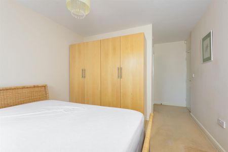 Rent Chelsea Road, Sheffield, S11 £1,450pcm - Photo 2