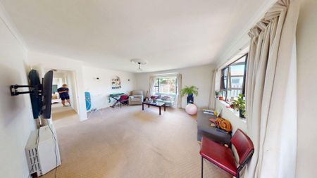Tawhero - 3 Bedrooms - Photo 2